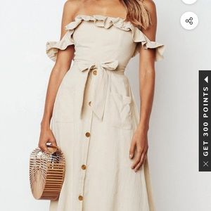 cupshe off the shoulder smock dress. Size small. Worn ONCE.
